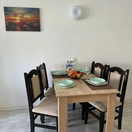 Marteo 105 - Apartment Sozopol